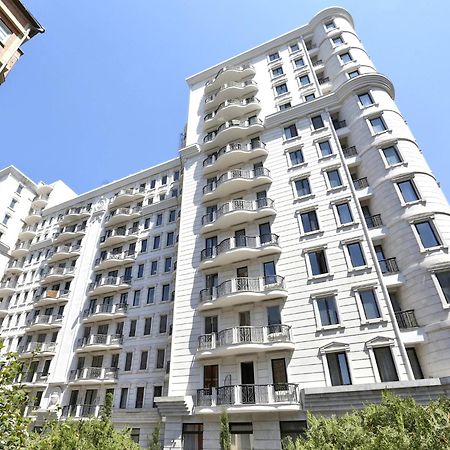 Serviced Apartment On Rustaveli Avenue 9 第比利斯 外观 照片